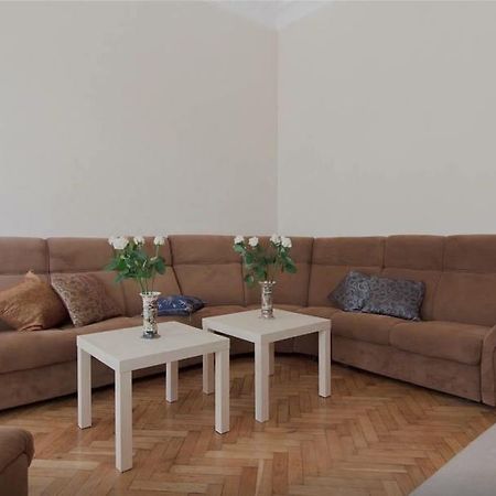 Apartment Julia 3 Одеса Екстериор снимка