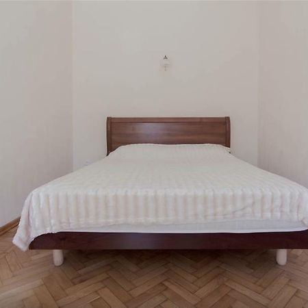 Apartment Julia 3 Одеса Екстериор снимка